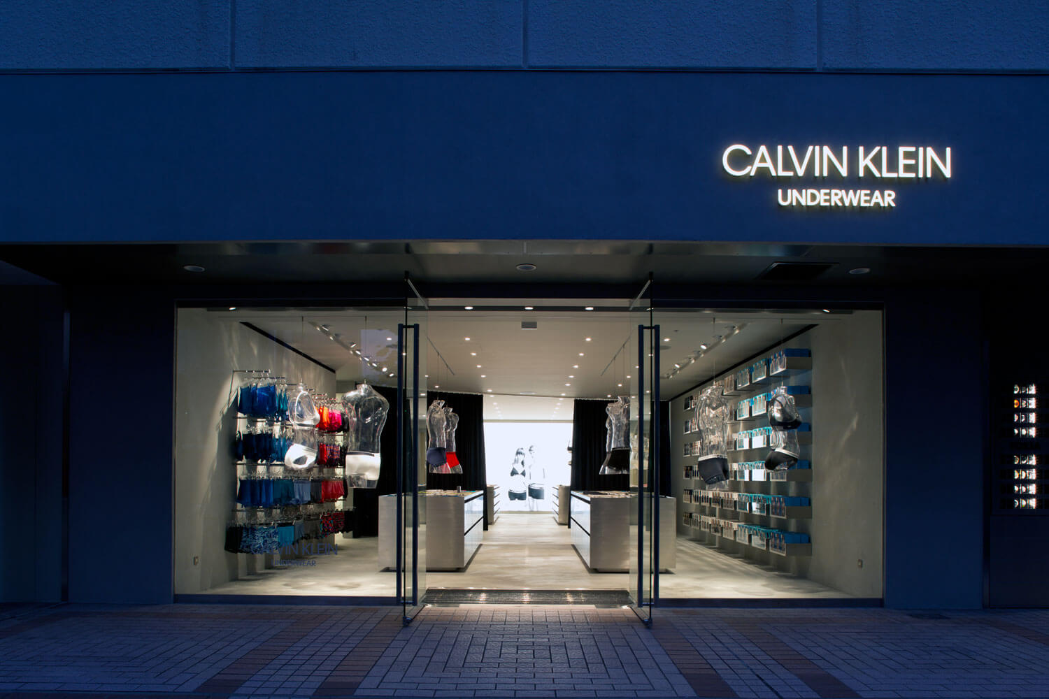 Calvin Klein Harajuku - 株式会社キー・オペレーション／一級建築士事務所